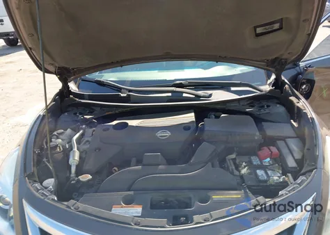 2015 Nissan Altima 2.5 S from USA, damaged, VIN 1N4AL3APXFC164653